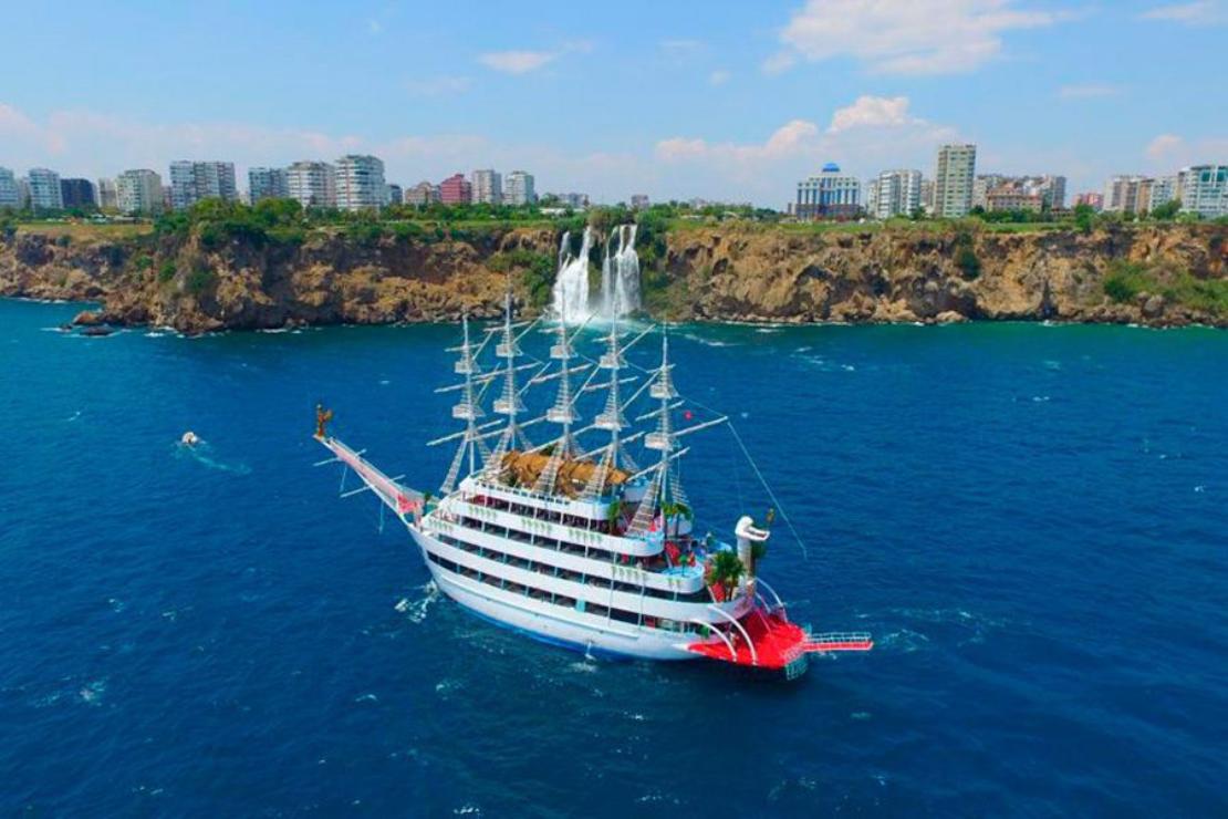 Antalya Yacht Rental 50m Mega Yacht